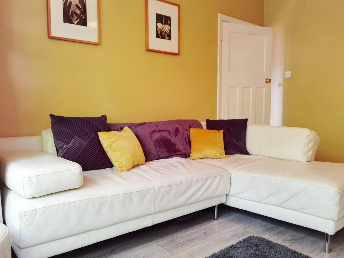 Perry Road, Beautiful Large House Available For Guests And Contractors Parking Wifi Villa Nottingham Exterior photo